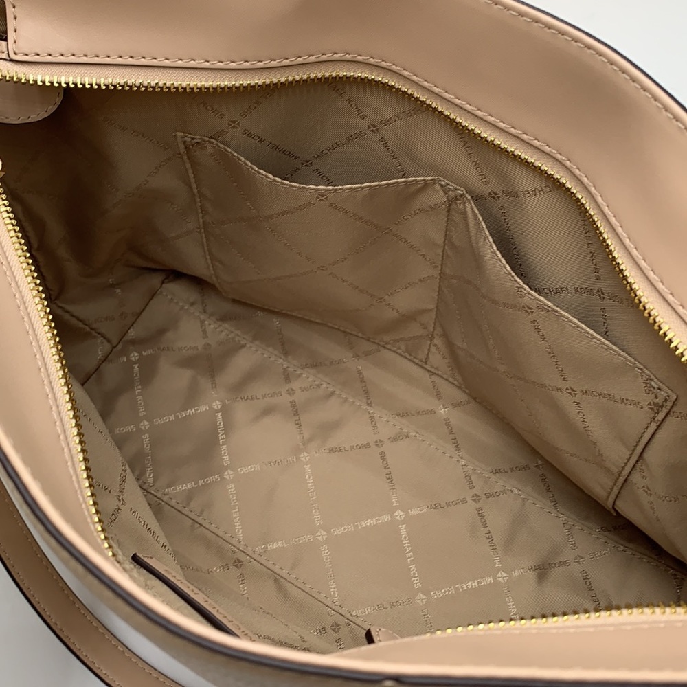 Michael Kors Jet Set Item Medium Front Pocket Shoulder Chain Tote BUFF COLOR - Picture 10 of 13